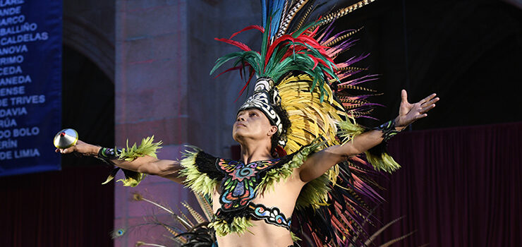 As danzas e músicas chegadas dende catro continentes estrearonse en Celanova e O Barco o seu percorrido pola provincia