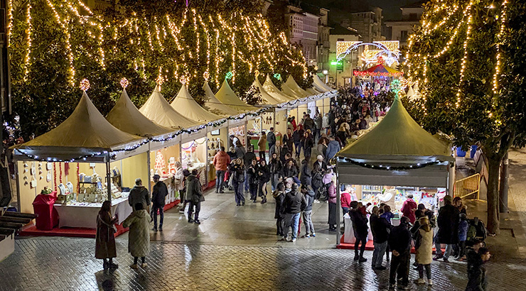 O Concello de Verín abre o prazo de inscrición para os expositores da Feira de Nadal 2024